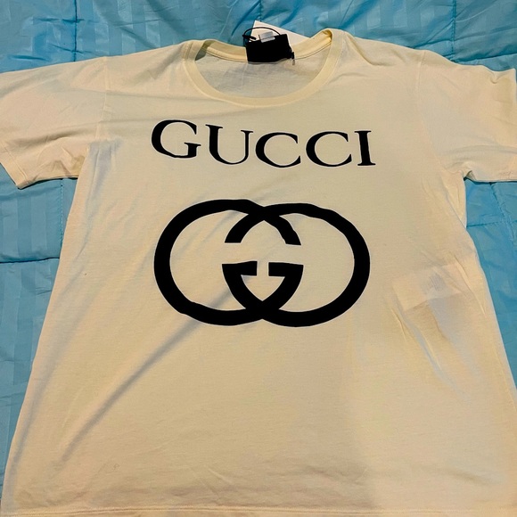 Gucci Other - Gucci logo T-shirt